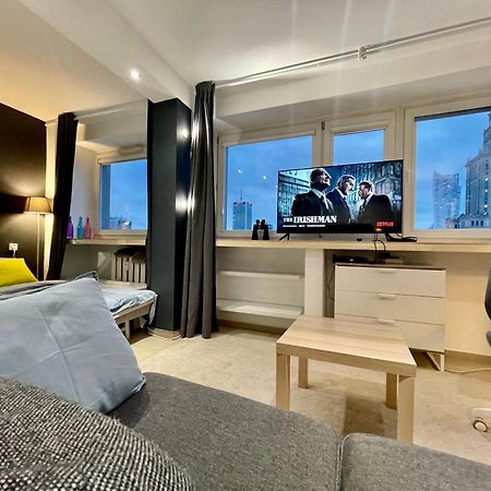 Sawa Apartment 2Xmetro Wifi 500 Mbs 50'Tv Netflix Hbo Appletv+ وارسو المظهر الخارجي الصورة