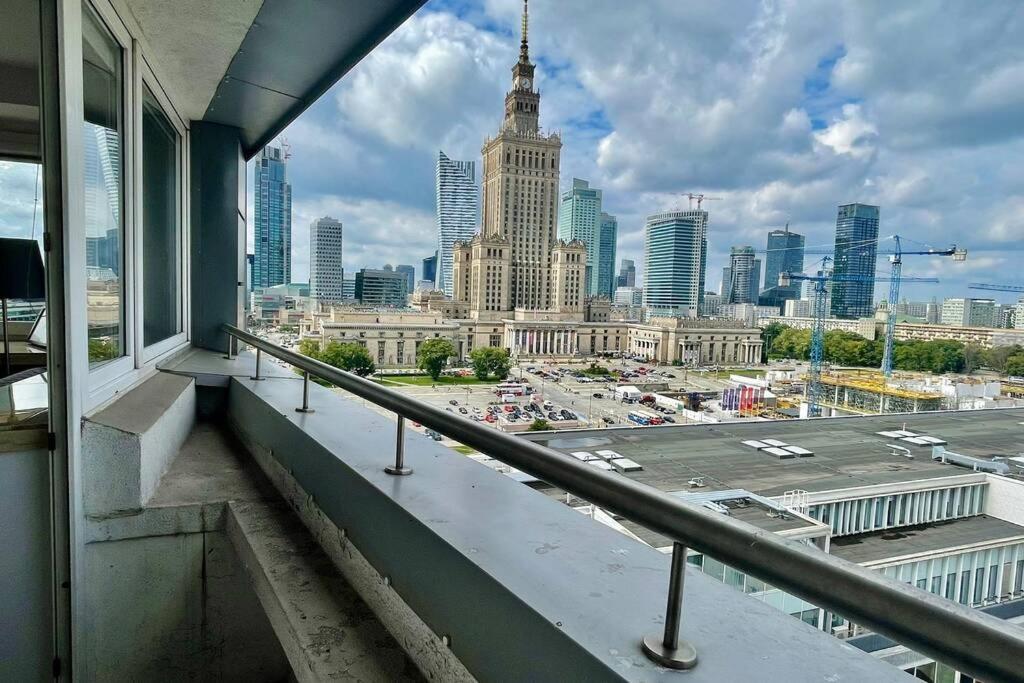 Sawa Apartment 2Xmetro Wifi 500 Mbs 50'Tv Netflix Hbo Appletv+ وارسو المظهر الخارجي الصورة