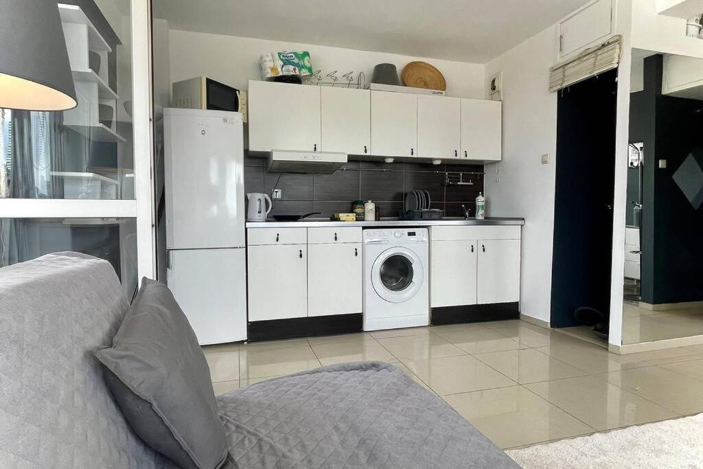 Sawa Apartment 2Xmetro Wifi 500 Mbs 50'Tv Netflix Hbo Appletv+ وارسو المظهر الخارجي الصورة