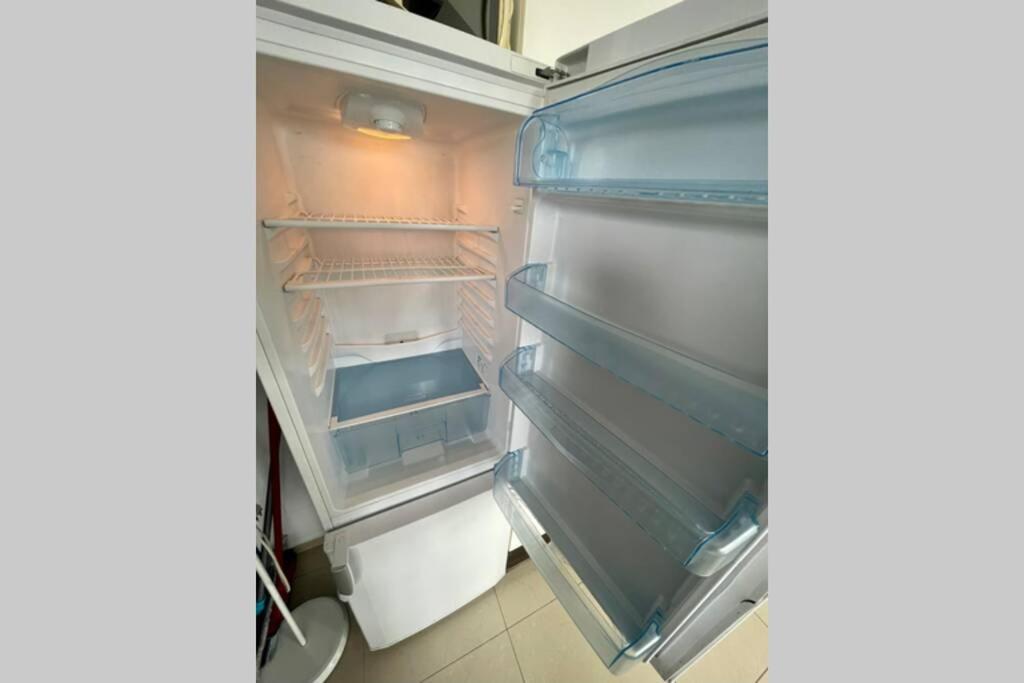 Sawa Apartment 2Xmetro Wifi 500 Mbs 50'Tv Netflix Hbo Appletv+ وارسو المظهر الخارجي الصورة