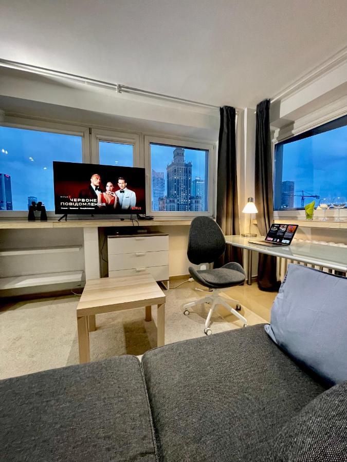 Sawa Apartment 2Xmetro Wifi 500 Mbs 50'Tv Netflix Hbo Appletv+ وارسو المظهر الخارجي الصورة