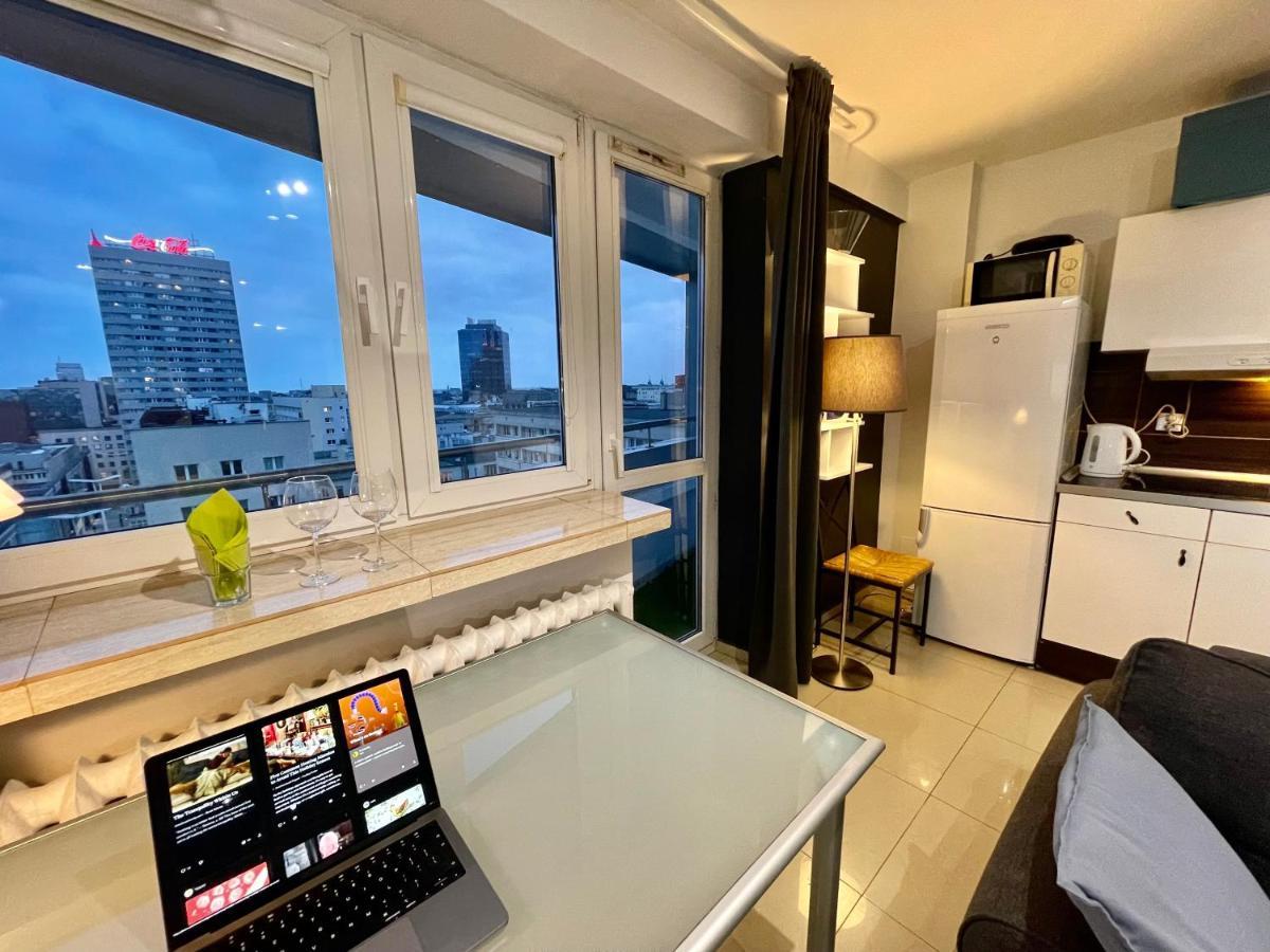 Sawa Apartment 2Xmetro Wifi 500 Mbs 50'Tv Netflix Hbo Appletv+ وارسو المظهر الخارجي الصورة