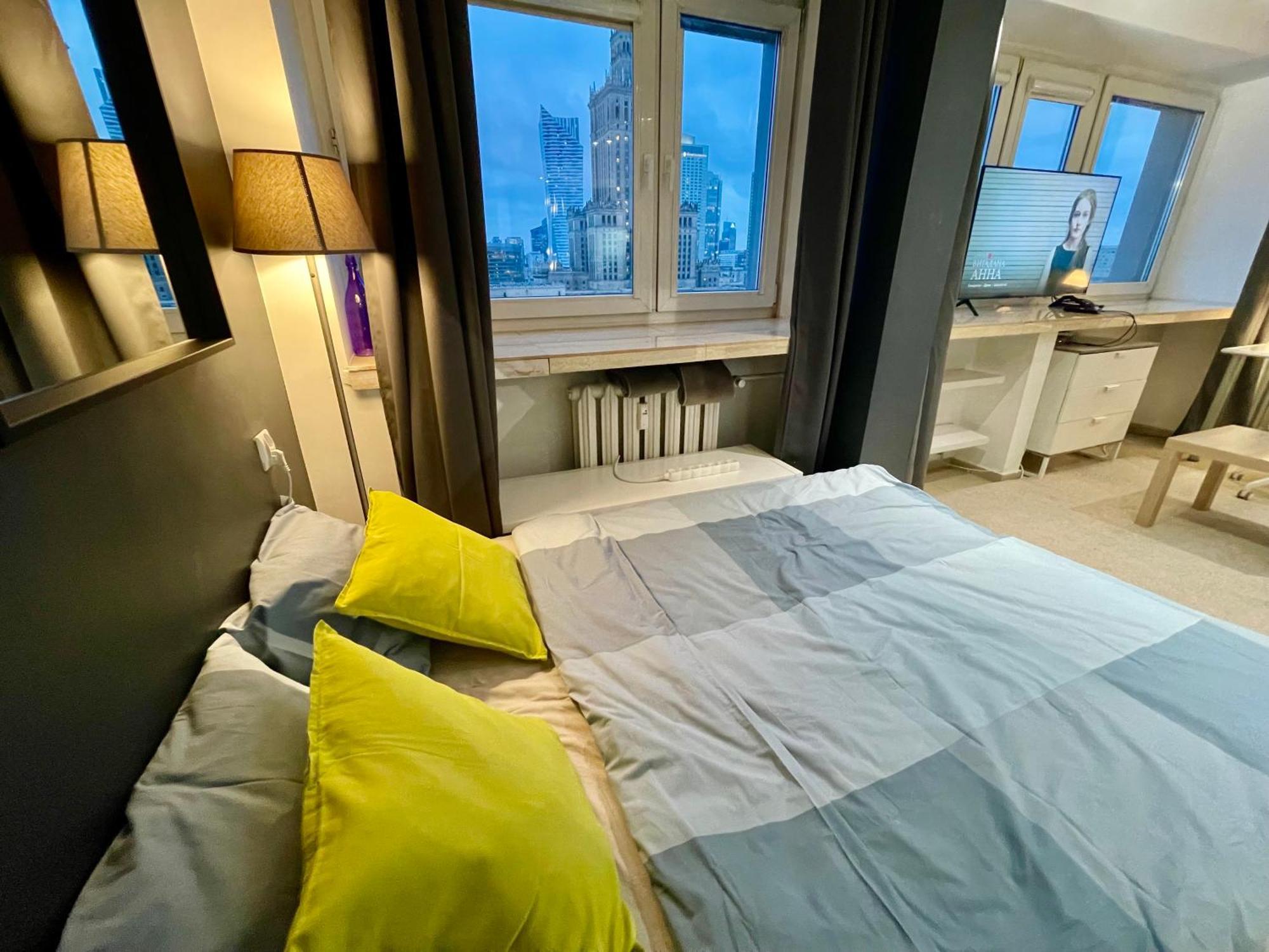 Sawa Apartment 2Xmetro Wifi 500 Mbs 50'Tv Netflix Hbo Appletv+ وارسو المظهر الخارجي الصورة