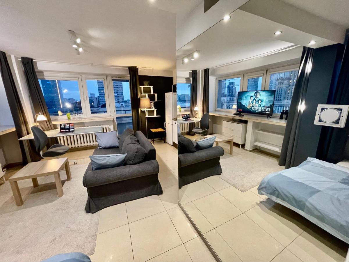 Sawa Apartment 2Xmetro Wifi 500 Mbs 50'Tv Netflix Hbo Appletv+ وارسو المظهر الخارجي الصورة