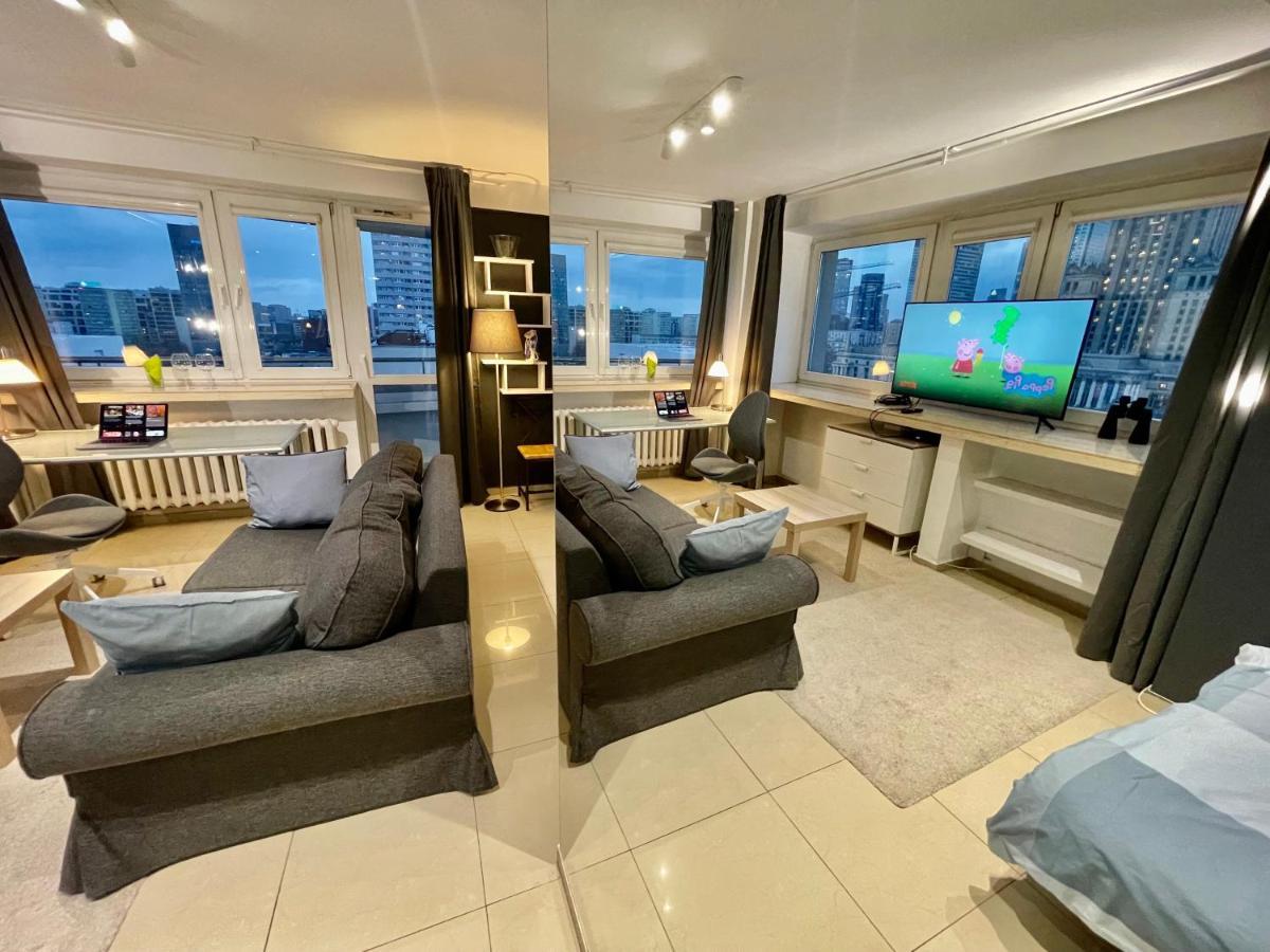 Sawa Apartment 2Xmetro Wifi 500 Mbs 50'Tv Netflix Hbo Appletv+ وارسو المظهر الخارجي الصورة