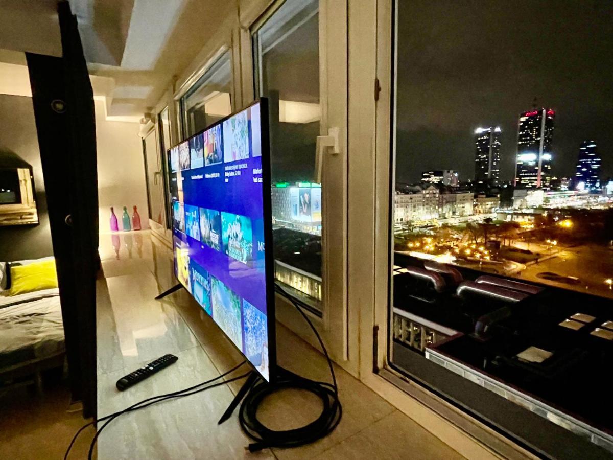 Sawa Apartment 2Xmetro Wifi 500 Mbs 50'Tv Netflix Hbo Appletv+ وارسو المظهر الخارجي الصورة